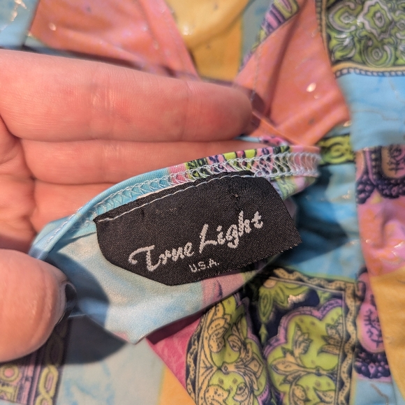 Y2K Open Back Top - Picture 3 of 3